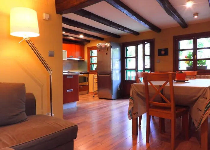 Marinelarena Apartament *